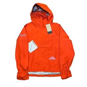 Nike Trail Gore-Tex Infinium Running Jacket Orange Sz XS Womens DM7565-861 $190